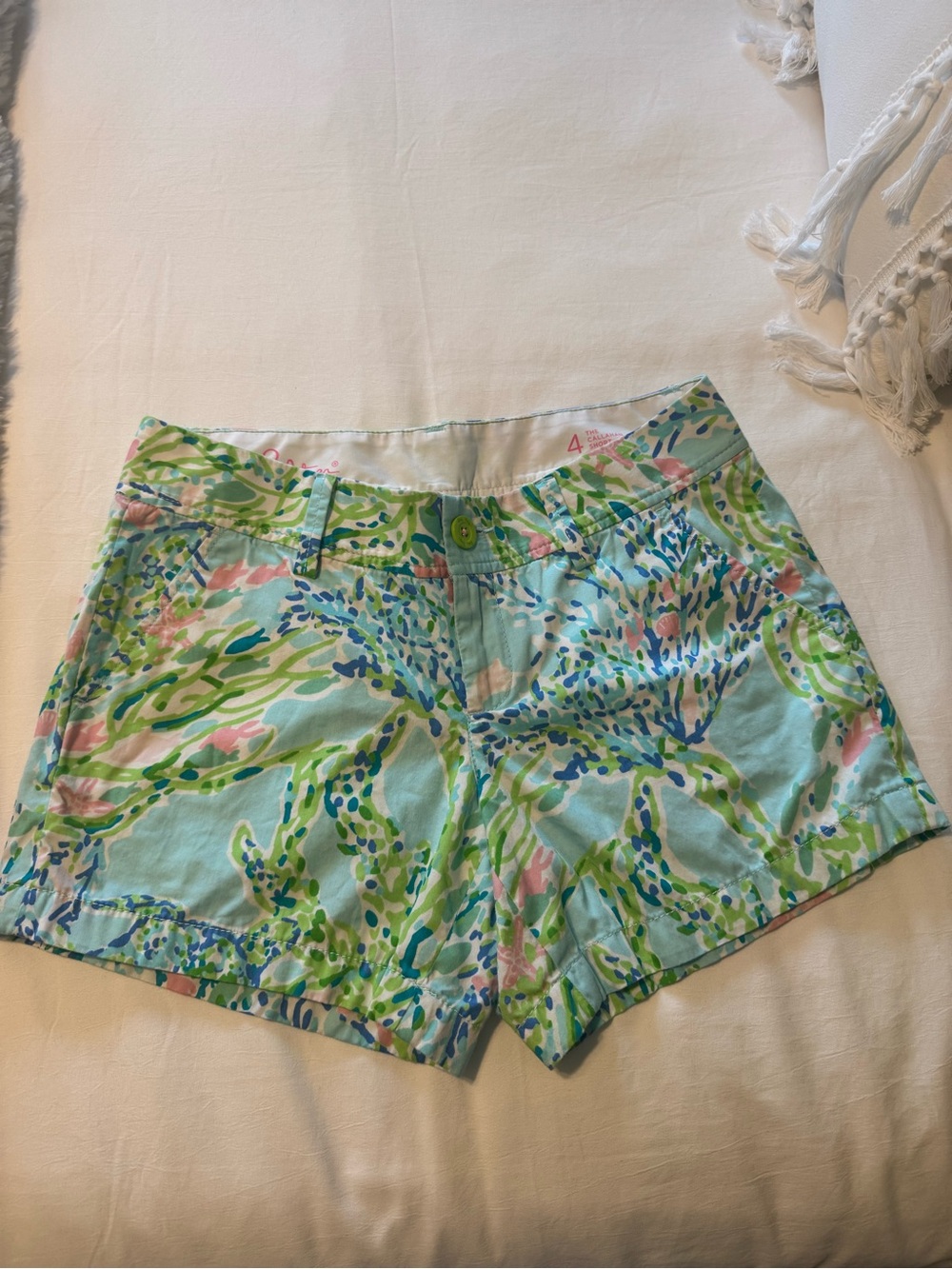 Lilly Pulitzer Seafoam Multicolor Printed Shorts “Callahan”